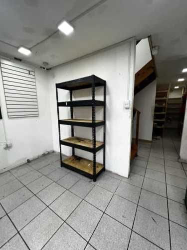 CASA COMERCIAL PUERTO VARAS- A PASOS DE CALLE COLÓN