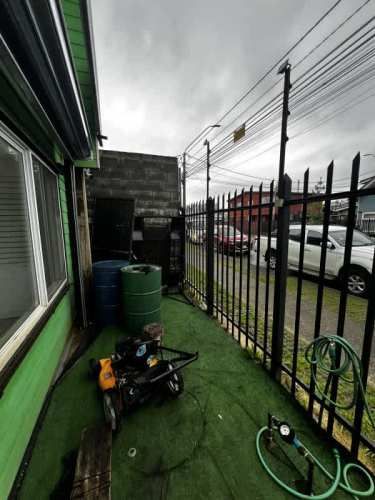 CASA COMERCIAL PUERTO VARAS- A PASOS DE CALLE COLÓN