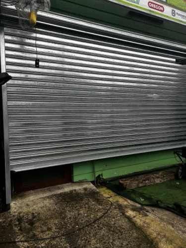 CASA COMERCIAL PUERTO VARAS- A PASOS DE CALLE COLÓN