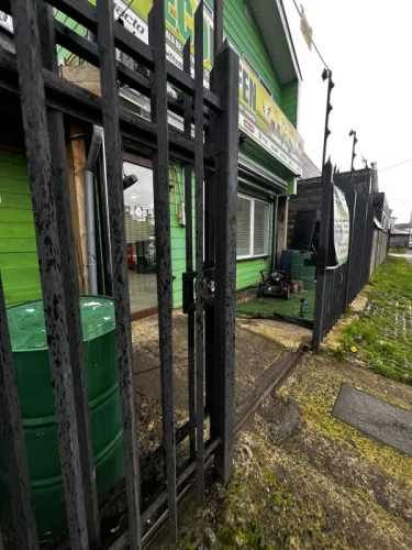 CASA COMERCIAL PUERTO VARAS- A PASOS DE CALLE COLÓN