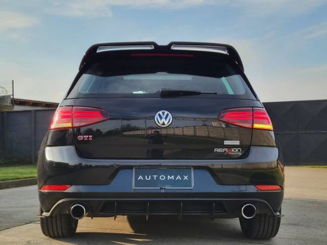 Volkswagen Golf 2.0 TSI GTI – 2018