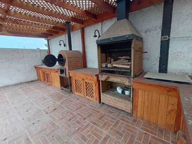 VENTA AMPLIA CASA - LA SERENA (107748)