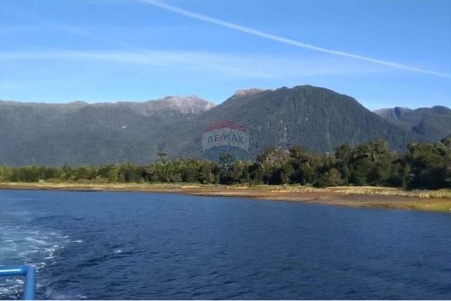 Se vende terreno puerto cisne