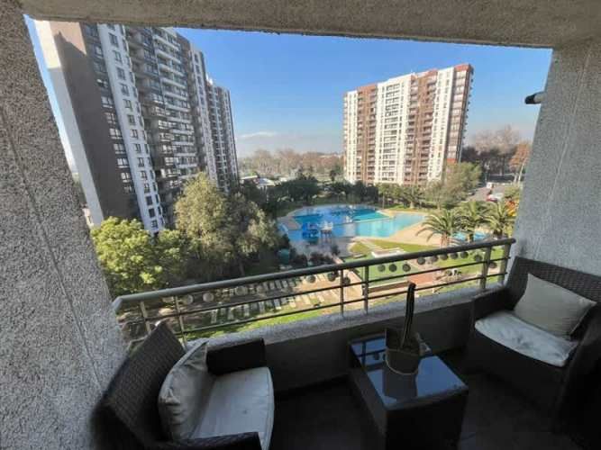 DEPARTAMENTO Teniente Cruz con Avda. Pajaritos, Condominio Pajaritos del Parque