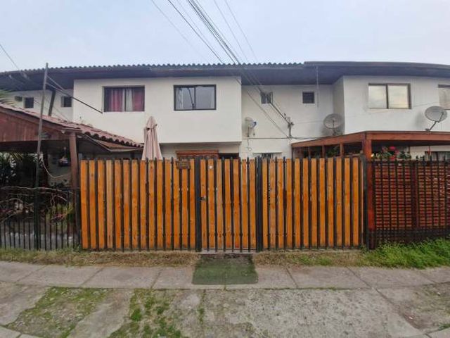 Casa Diego Portales y Vicuña Mackenna 3D+2B   (107677)