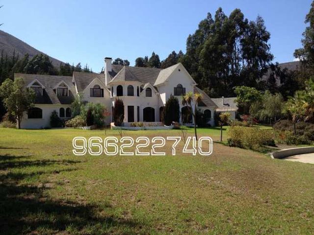 Casa en Condomunio Cerro Grande UF 24.000  (108058)