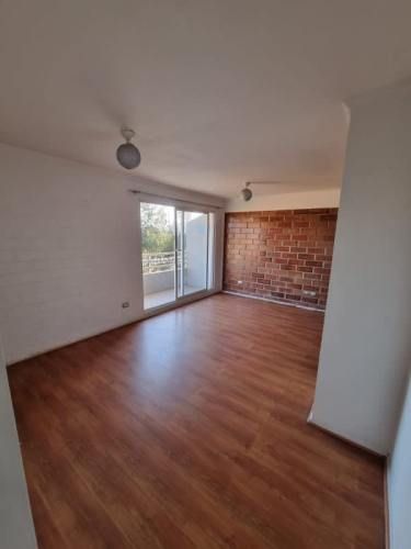 Se Arrienda Acogedor Departamento en Peñablanca