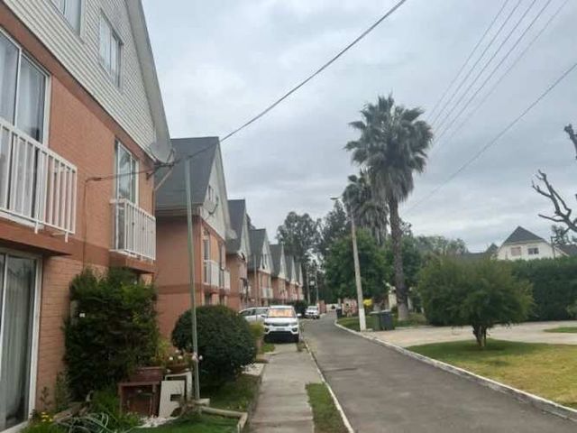 Se Vende Hermosa Casa en Condominio Peña Blanca