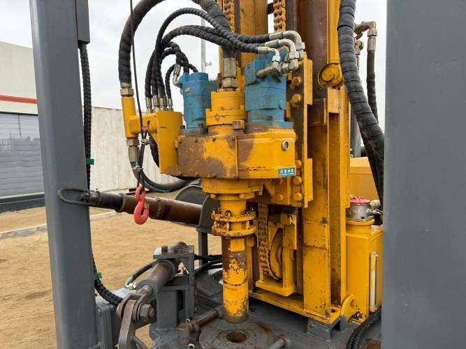 2023 Perforadora de Pozo Feida FYX200 para 200 mts – Incluye Compresor con motor Cummins