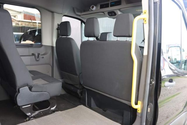 MINI BUS FORD TRANSIT 2025 FULL 17+1 UNICO DUEÑO TURISMO AL DIA