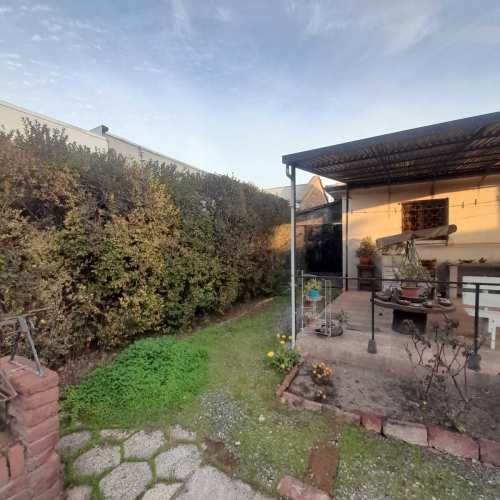 Comodidad Y Estilo Clásico Para Vivir En Familia