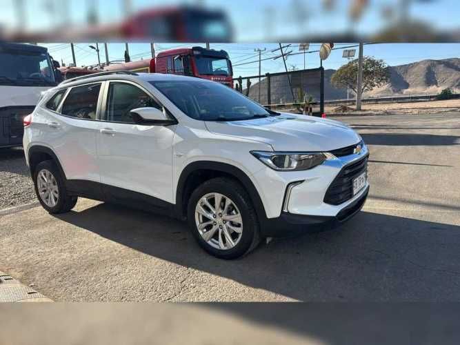 CHEVROLET TRACKER 2024