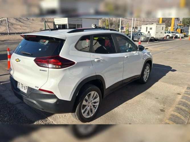 CHEVROLET TRACKER 2024