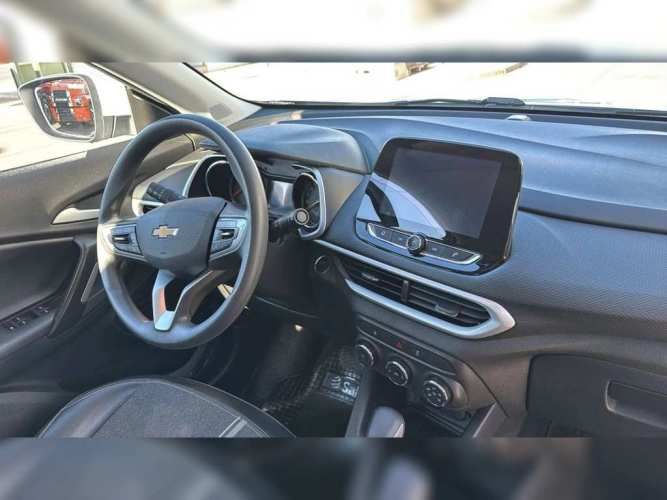 CHEVROLET TRACKER 2024