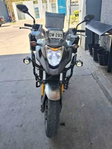 Moto honda NC 750