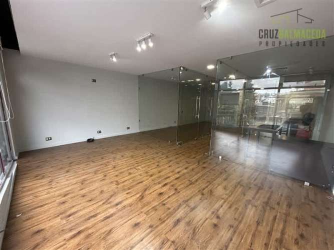 OFICINA Edificio Central Lake