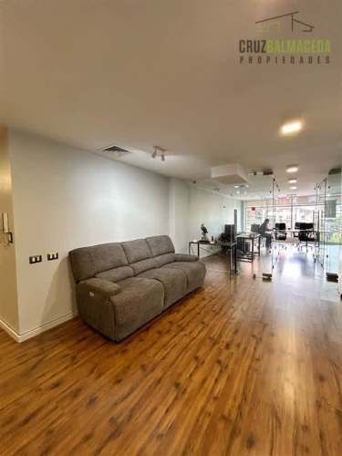 OFICINA Edificio Central Lake