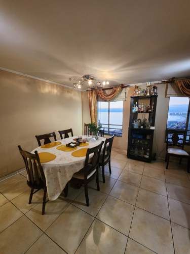 AMPLIO DEPTO CONDOMINIO 3 MARES 162 M2