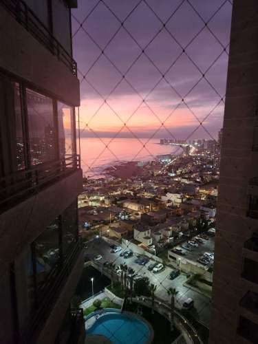 AMPLIO DEPTO CONDOMINIO 3 MARES 162 M2