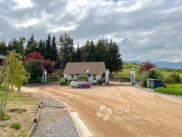 Sitio en Condominio Consolidado, Cerro Tacna, Maitencillo.