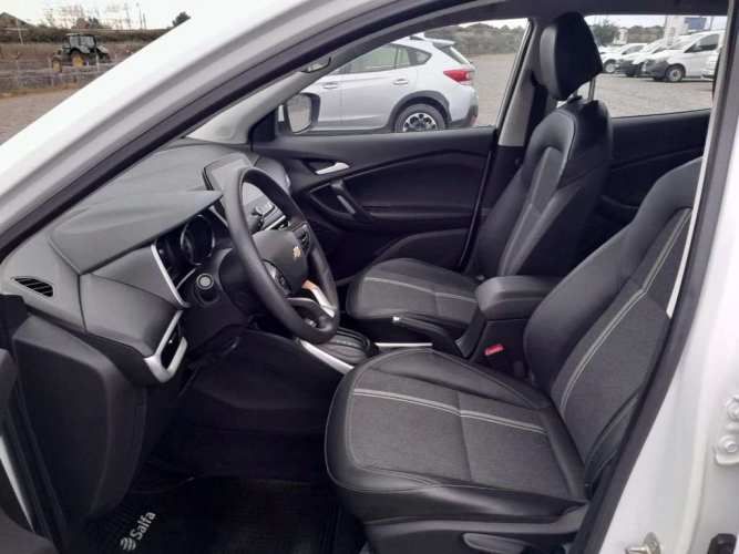 CHEVROLET TRACKER 2024