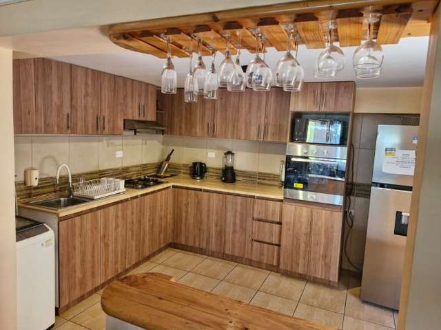 ARRIENDO CASA AMOBLADA ARICA