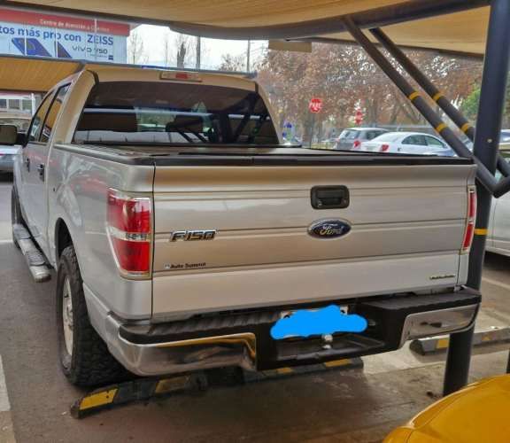 Se vende Ford F150 año 2014