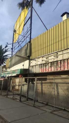 Local AV VICUÑA MACKENNA ALTURA DEL 11000 LA FLORIDA