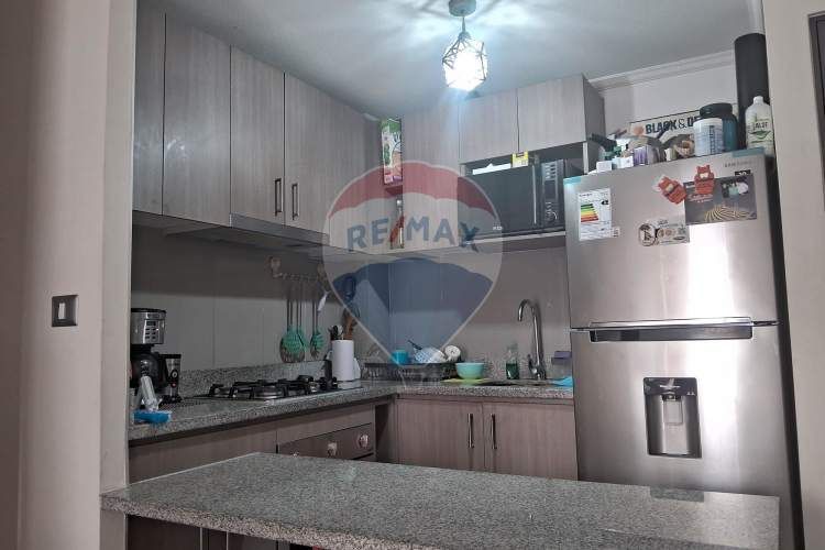 Vive en comodidad y estilo en estación central