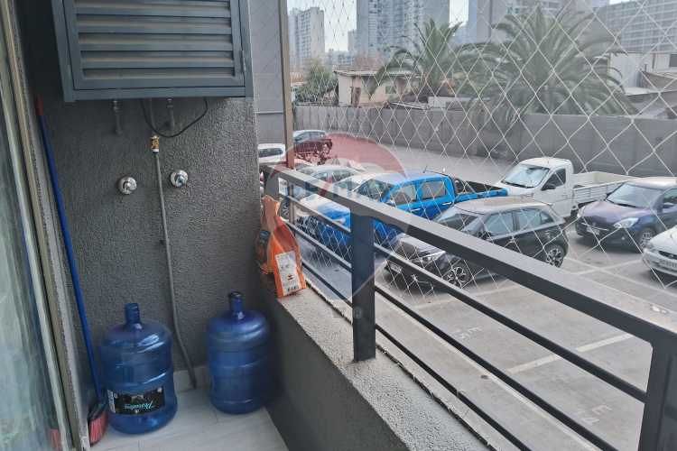 Vive en comodidad y estilo en estación central