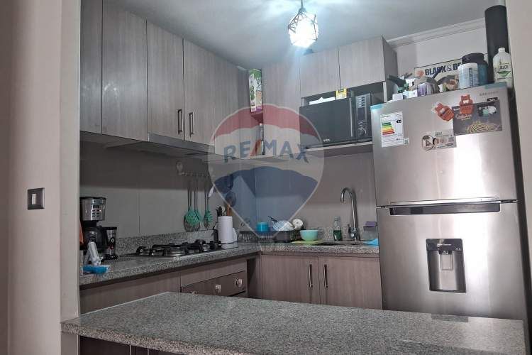 Vive en comodidad y estilo en estación central