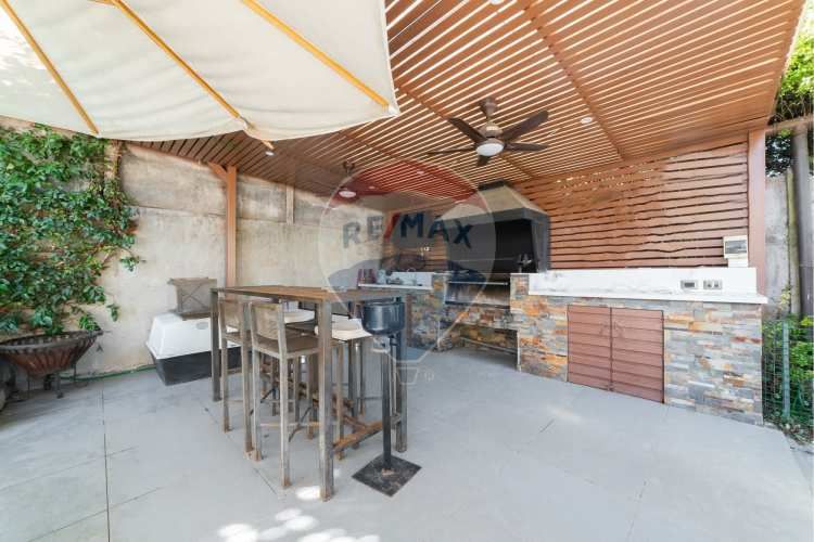 Casa - venta 4d/4b - chicureo + jacuzzi