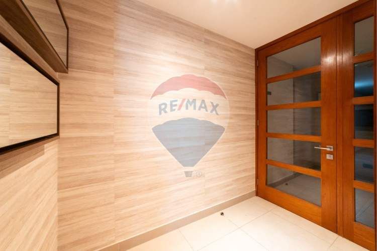 Isidora - 3d + servicio + 2e +1b