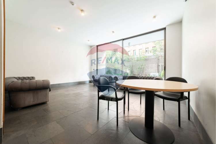 Isidora - 3d + servicio + 2e +1b