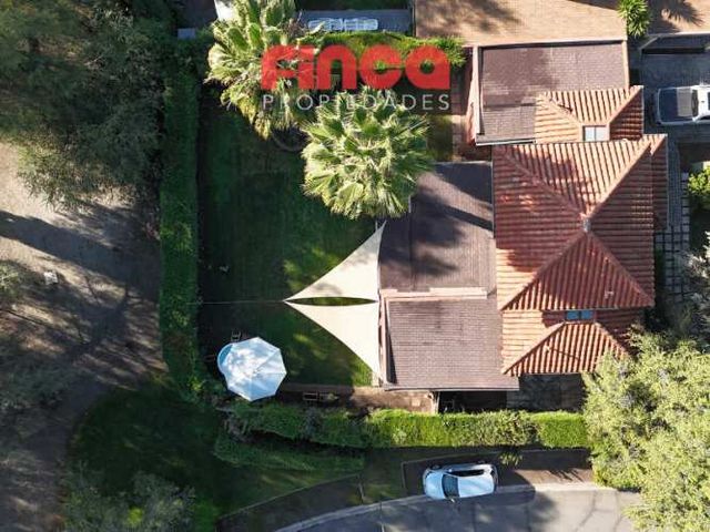 Casa en arriendo Santa Elena, Chicureo