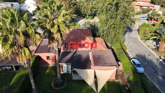 Casa en arriendo Santa Elena, Chicureo