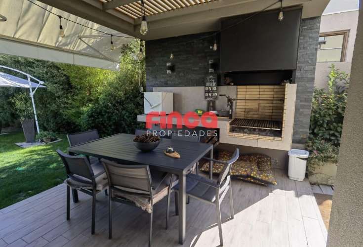 Casa En Venta, Piedra Roja