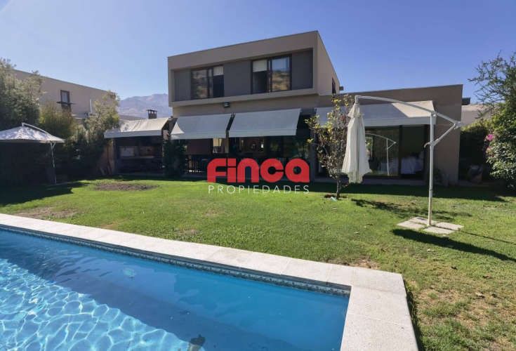 Casa En Venta, Piedra Roja