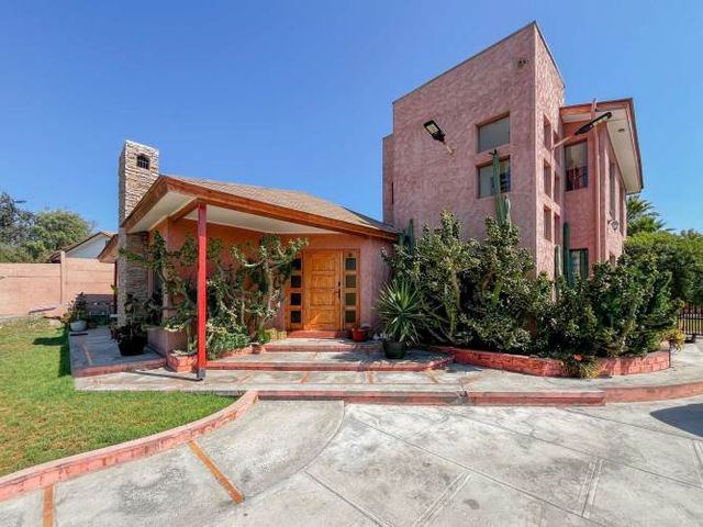 Espectacular Casa en Venta en Rosario de Peñuelas, Coquimbo.