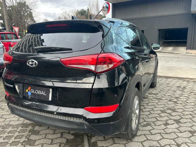 Hyundai Tucson TL 2.0 AT