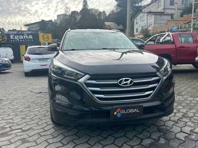 Hyundai Tucson TL 2.0 AT