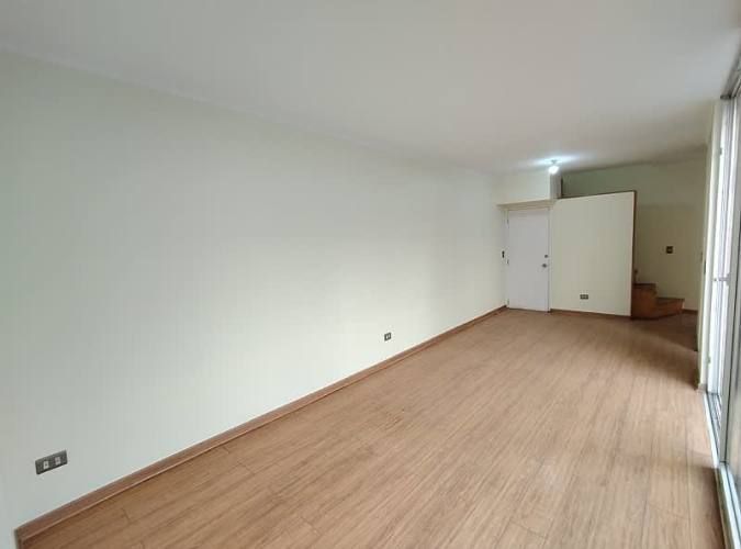 SE VENDE TOWNHOUSE 3D3B2E1B - BARRIO YUNGAY