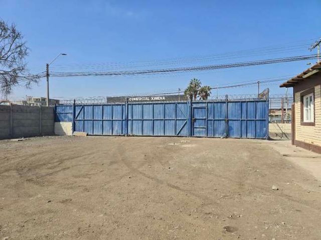 Terreno Urbano - Oportunidad Estación Buses Strip Center