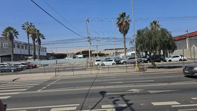 Terreno Urbano - Oportunidad Estación Buses Strip Center
