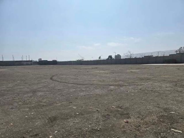 Terreno Urbano - Oportunidad Estación Buses Strip Center