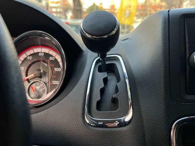 DODGE GRAND CARAVAN  2014