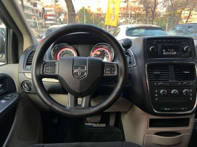 DODGE GRAND CARAVAN  2014