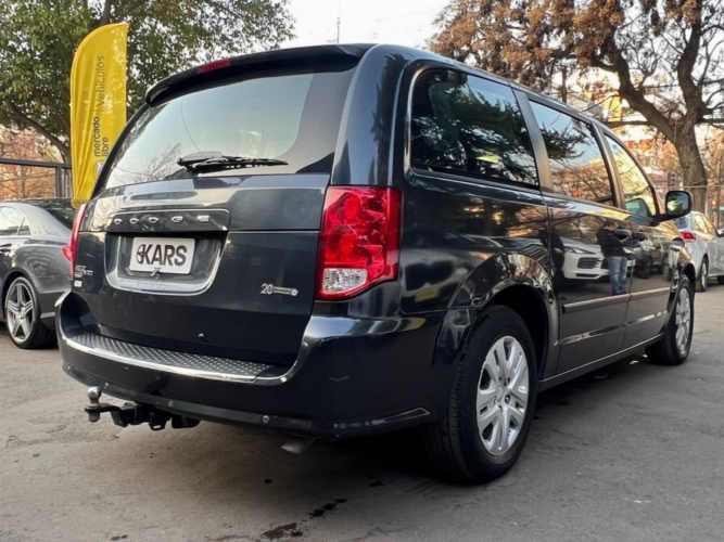 DODGE GRAND CARAVAN  2014