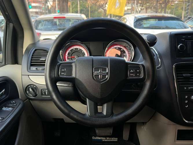 DODGE GRAND CARAVAN  2014