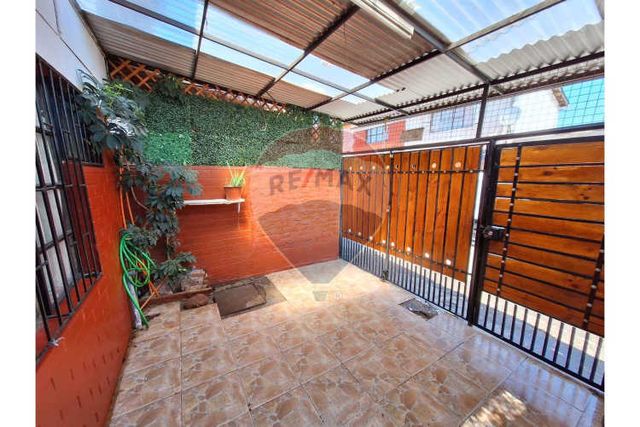 Precio oportunidad: casa ampliable en peñalolén